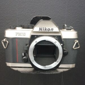 Vintage Nikon FM10 Classic Black and Silver Film Camera - UNTESTED